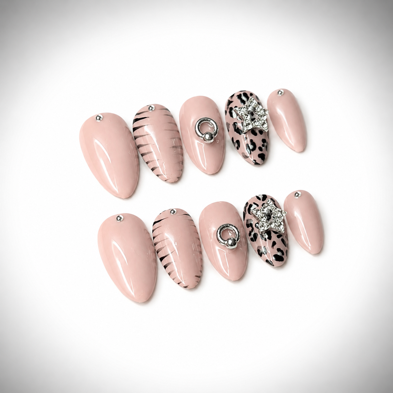 Cream & Black Leopard Nails — Size 2-5-4-6-9