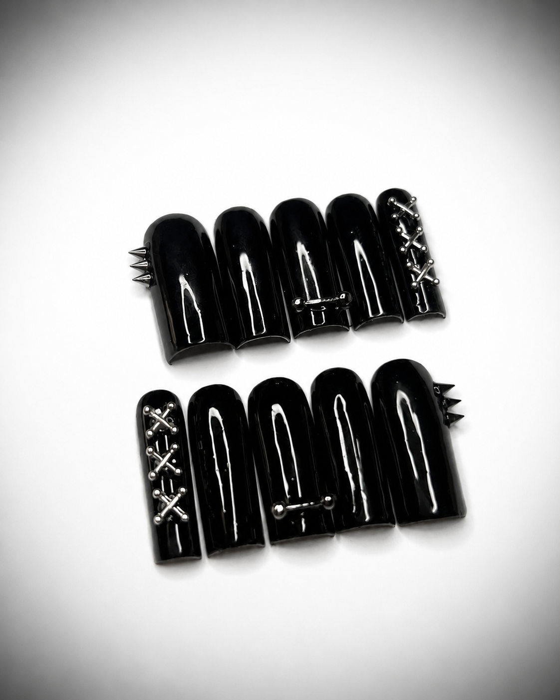 Black Press-On Nails with Piercing & Spikes – Size Set 2-5-4-6-9