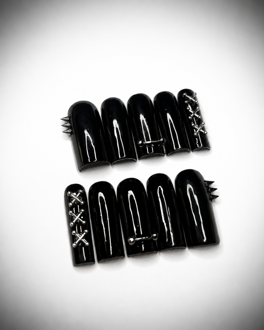 Black Press-On Nails with Piercing & Spikes – Size Set 2-5-4-6-9
